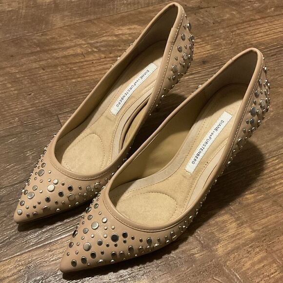 Diane Von Furstenberg Shoes - COPY - Diane von Fuerstenberg studded pumps heels sz.7M